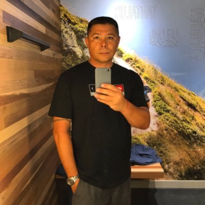 Profile Picture of ƃuıɥɔ ʞɹɐɯ (@MarkChing) on Twitter