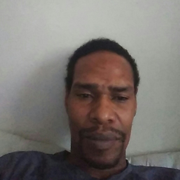 Profile Picture of Keith Davis (@mactron) on Poshmark