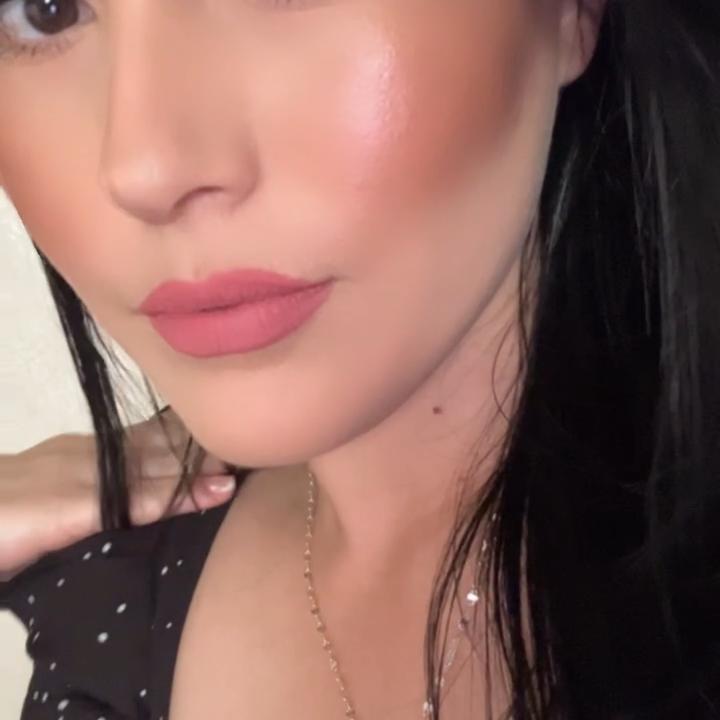 Profile Photo of kellyleyva25 (@kellyleyva25) on Tiktok