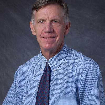 Profile Picture of Robinson Moore (@@robertomas28) on Twitter