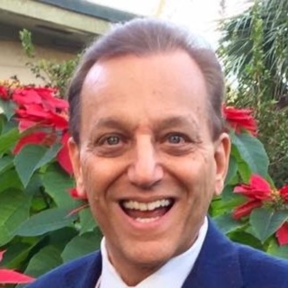 Profile Picture of Bob Weiner (@bobweiner) on Poshmark
