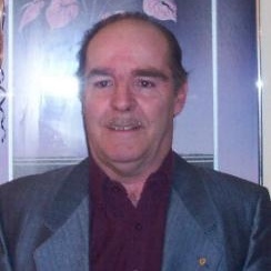 Profile Picture of Robert Senecal (@bobsenec) on Myspace