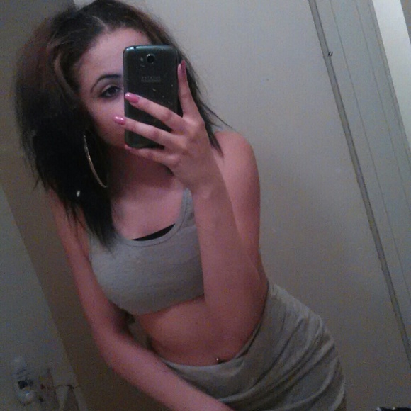 Profile Picture of Maya Lee (@truemayonce) on Poshmark