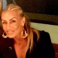 Ester Júlía - Quora Profile Picture of Ester Júlía (@ester-júlía) on Quora