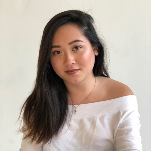Profile Picture of Kim Dang (@kdang1992) on Poshmark
