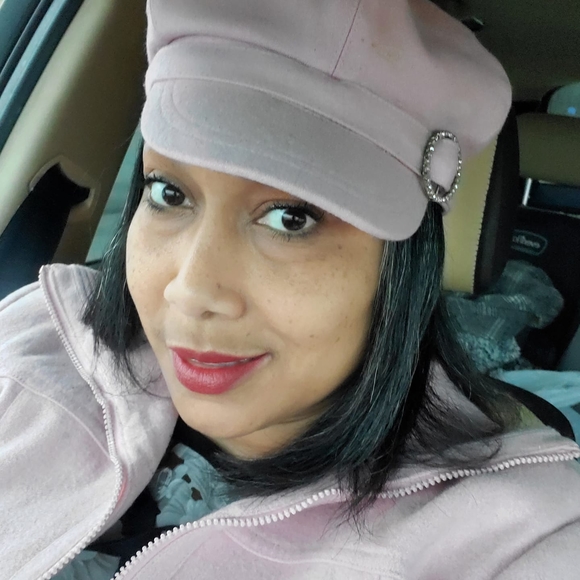 Profile Picture of Kimberly Pegues (@pegues45) on Poshmark