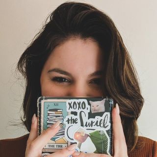 Profile Picture of Drea • Bookstagram (@drea.reads.things) on Instagram