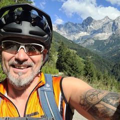 Profile Picture of roberthauer2 (@roberthauer2) on Tiktok