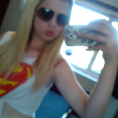 Profile Picture of Imogen Wright (@Immie_Malik) on Twitter