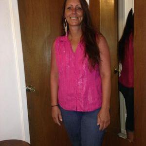 Profile Picture of Cindy Woodall (@WoodallCw) on Twitter