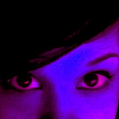 Profile Picture of Nora Molnar (@szivarvanyalma) on Twitter