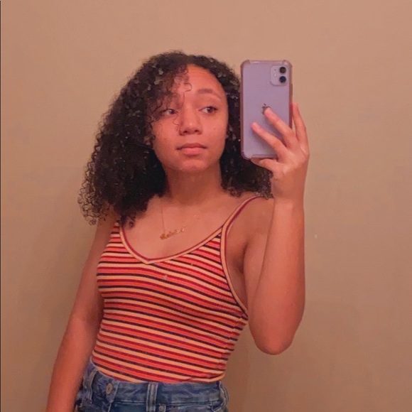 Profile Picture of Michelle Scott (@michellecache) on Poshmark