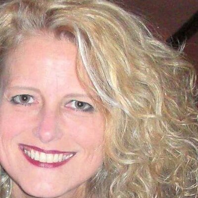 Profile Picture of Elizabeth A Schultz (@LizSchultzxo) on Twitter