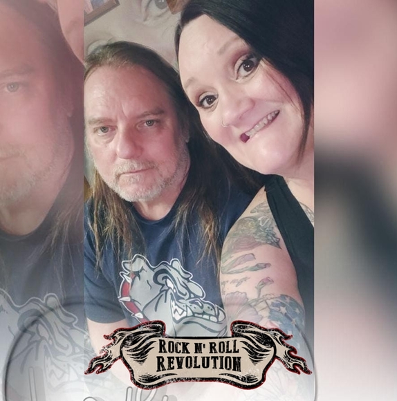 Profile Picture of Helenee Hannus (@heleneehannus) on Poshmark