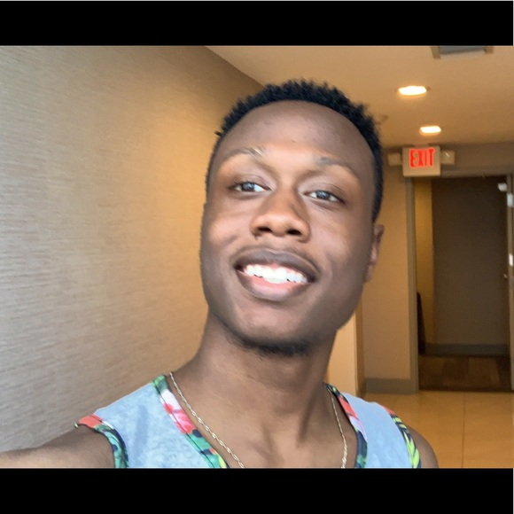 Profile Picture of Jayson Moore (@jaysonm1) on Poshmark