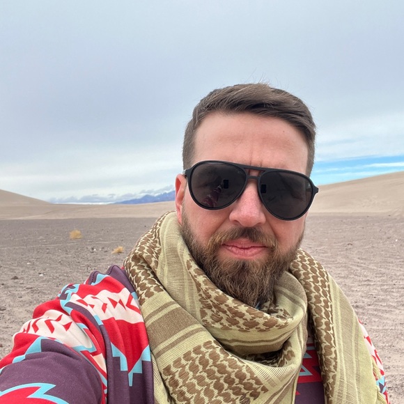 Profile Picture of Thomas Kehr (@twkehr2) on Poshmark