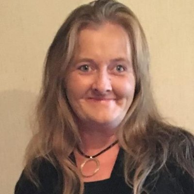 Profile Picture of Carolyn Vernon (@ncmom4_wife2006) on Twitter