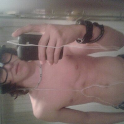 Profile Picture of Chris Sweat (@chris_brian111) on Twitter