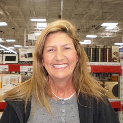 Profile Picture of Cynthia Buckley (@seabuck2) on Twitter