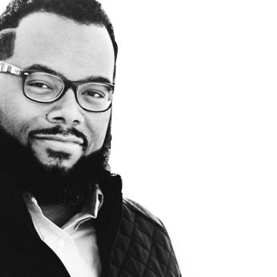 Profile Picture of LAWRENCE MILES II (@LawrenceSings) on Twitter