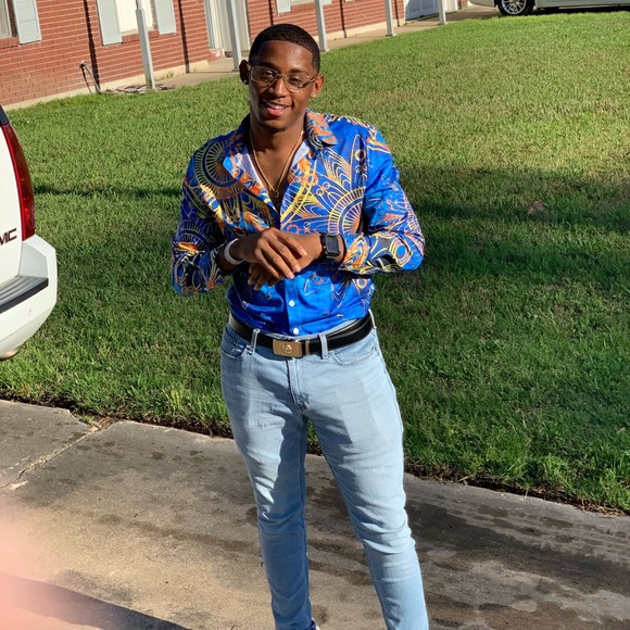 Markeavius Coles - Poshmark Profile Picture of Markeavius Coles (@ogcoles) on Poshmark