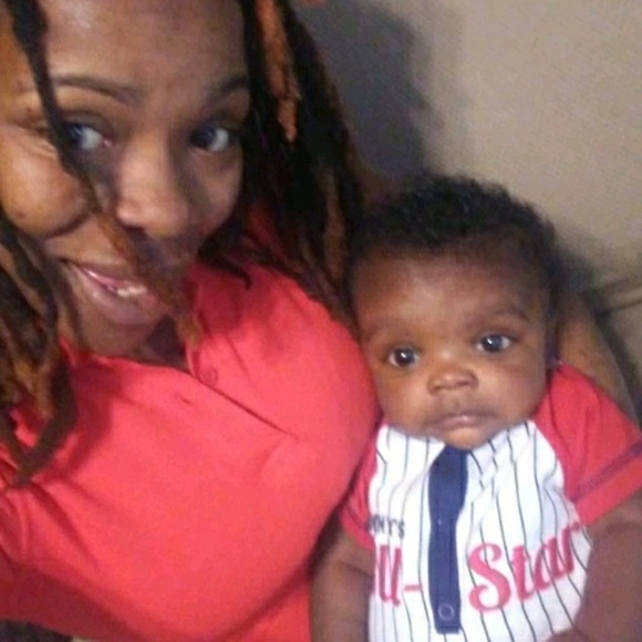 Tamika Burriss - Poshmark Profile Picture of Tamika Burriss (@meek2018) on Poshmark