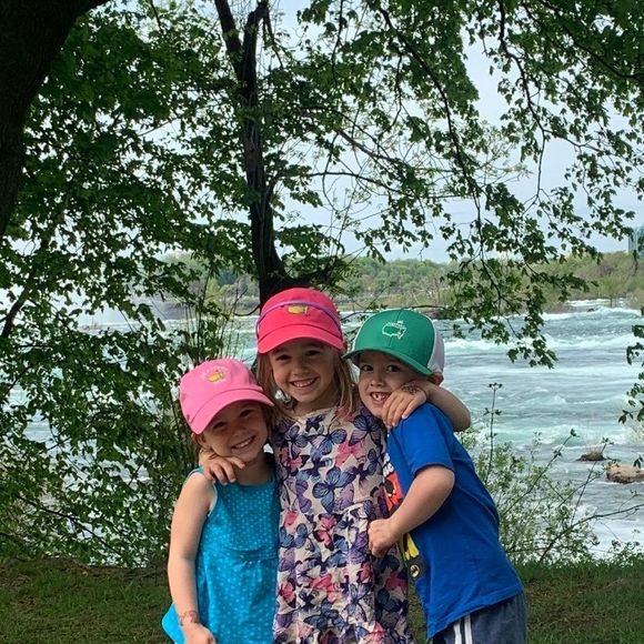 Profile Picture of Solange Humby (@short_stuff14f) on Poshmark