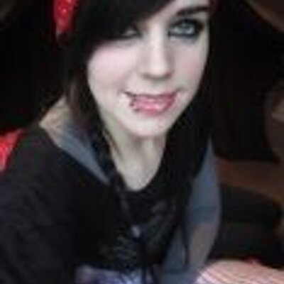 Profile Picture of Kristi Pena (@Kelsiexy746) on Twitter