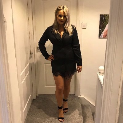 Profile Picture of Heather Dick (@HeatherDick12) on Twitter