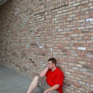 Profile Picture of Billy Hinshaw (@boredwibilly) on Myspace