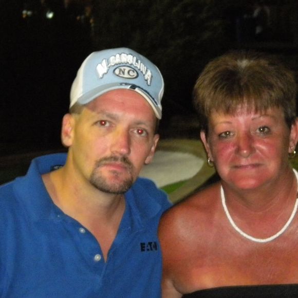 Profile Picture of Marvin Tessener (@marvintessener) on Poshmark