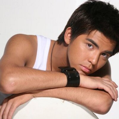 Profile Picture of Joshua Toledo (@joshuatoledo18) on Twitter