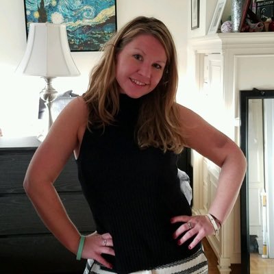 Profile Picture of Elizabeth Engelhardt (@e_liz_e) on Twitter