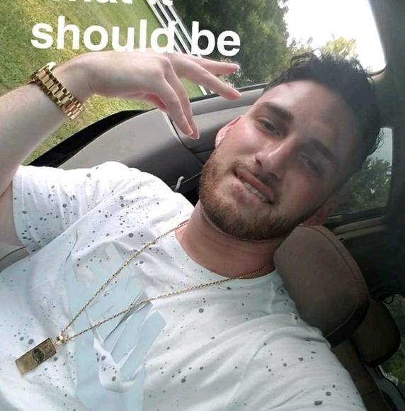 Profile Picture of Austin Dean (@yomama1234) on Poshmark