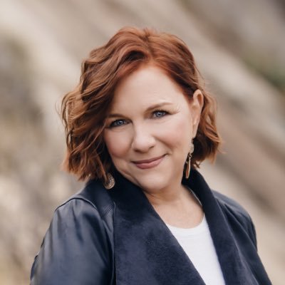 Profile Picture of Jackie MacDougall (@jackiemacd) on Twitter