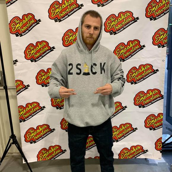 Profile Picture of Chris Mortimer (@cm91589) on Poshmark