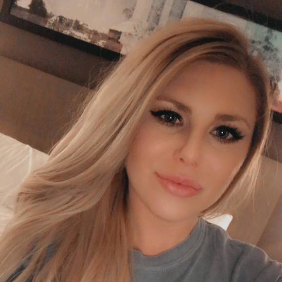 Profile Picture of Tabitha Cochran (@tabitha_cochran) on Poshmark