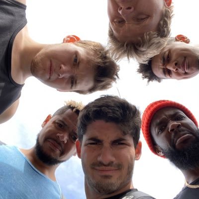 Profile Picture of Taron Jackson (@CardiBFanGurl) on Twitter