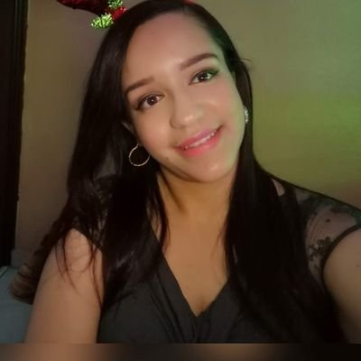 Profile Picture of DebBie G. Jimenez♥ (@DebBie_Jimenez) on Twitter