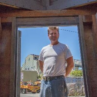 Profile Picture of Gregory Kloehn (@HomelessHomes) on Twitter