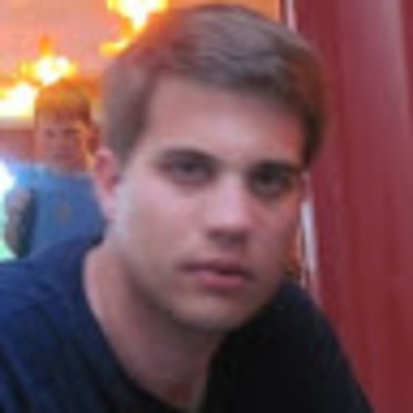 Profile Picture of David Mazary (@dmazary) on Poshmark