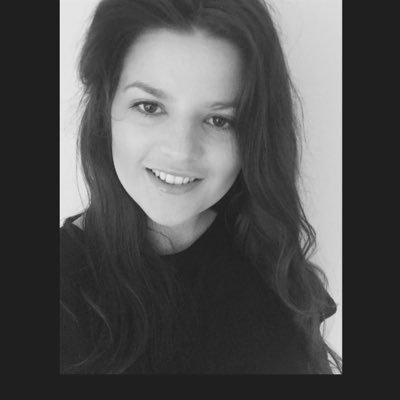 Profile Picture of Bobbie Smith (@Bobbie_22) on Twitter