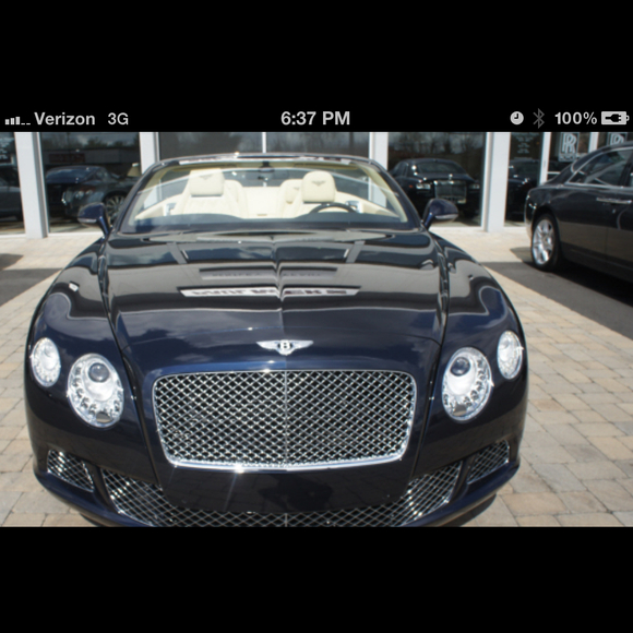 Profile Picture of Yusef Green (@sef027) on Poshmark