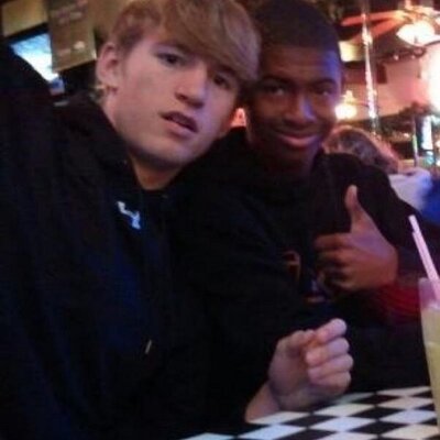 Profile Picture of Darnell Jackson (@2live_on_Cloud9) on Twitter