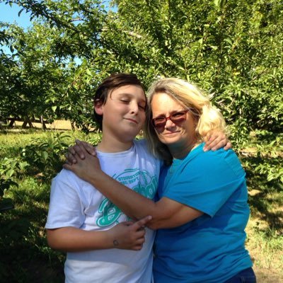 Profile Picture of Nancy (@NancyCapone88) on Twitter
