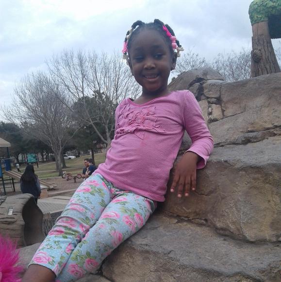 Profile Picture of Cassandra Pleasant (@cpleasant168) on Poshmark