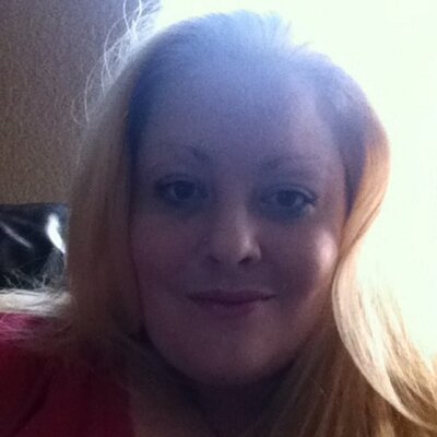 Profile Picture of Carly Anne  Wallace (@CarlyAnneTales) on Twitter