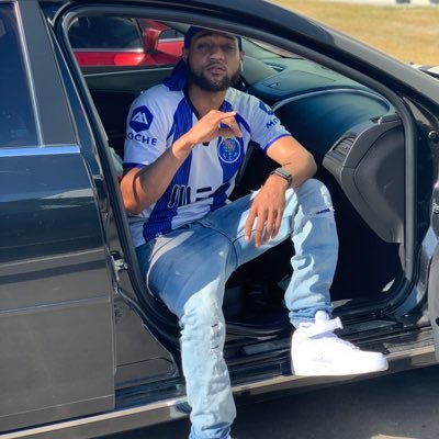 Profile Picture of P40🤧 (@BangBro_Mook) on Twitter