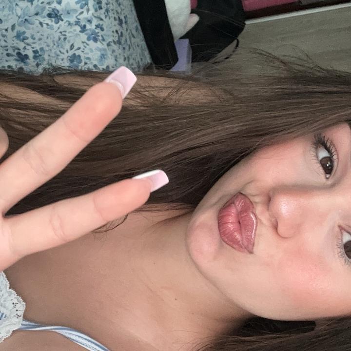 Profile Picture of alba fuentes (@albaa_fueentees) on Tiktok