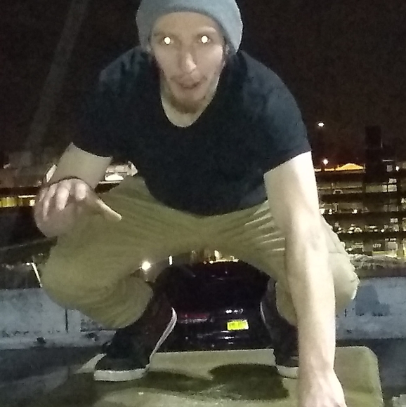 Profile Picture of Zach Conklin (@dcsk8er628) on Poshmark